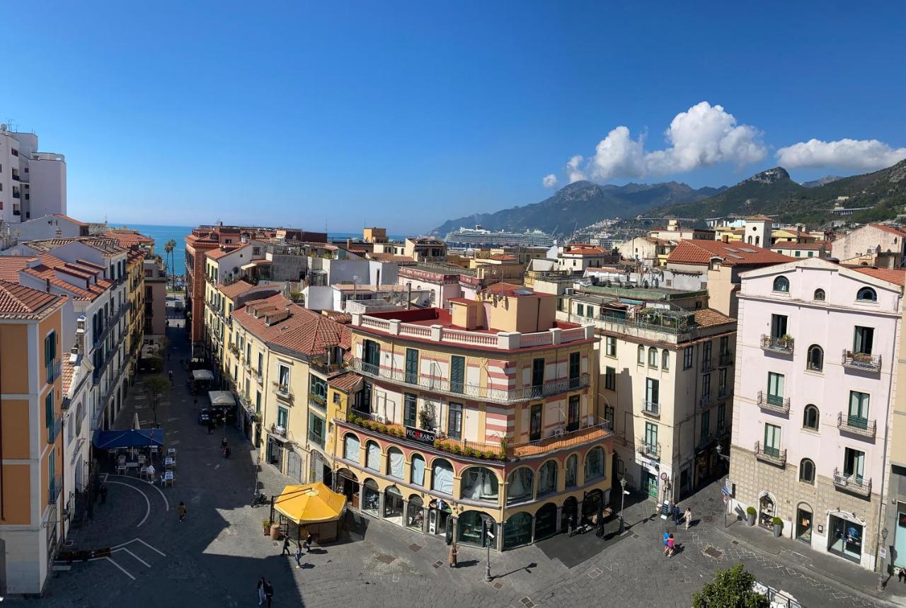 B&B Il Duca D'Amalfi Salerno Exteriör bild